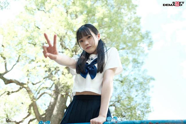 「生でしてみたいです」シャイな女の子が密かに憧れていたちょっと危なくてエッチな願望を叶える校外初中出しデート 望実かなえ サンプル画像 16
