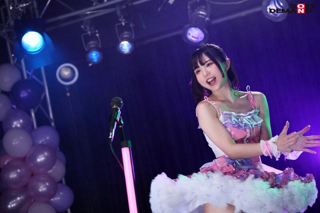 僕らのヒロインは「放課後アイドル」ときめきCカップで挑む、ハタチの初舞台 斎藤かさね AV DEBUT【圧倒的4K映像でヌク！】 サンプル画像 10