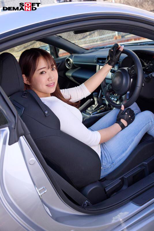 旦那より運転が上手いMTドライバー 結婚2年目にしてレスの欲求不満を男優に引き出され、恥じらいながらも性欲の詰まった肉感マシマシのデカ尻を解放する…南城リノ（28）AVデビュー サンプル画像 14