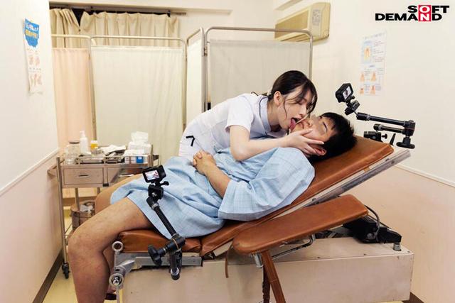 性交総合大学病院 全10科の看護師による口淫・手淫・性交を通じた射精医療。100台のカメラで迫る超リアル業務190分 サンプル画像 8