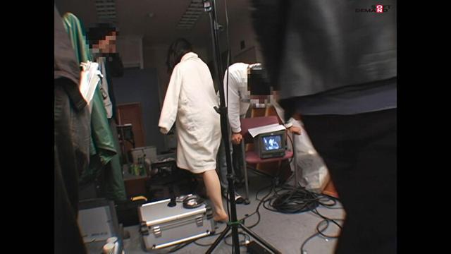 【AIリマスター】公開 AV裁判 藍山みなみ サンプル画像 5