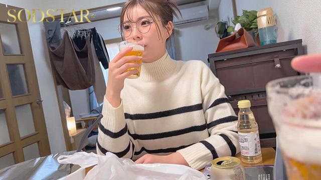 神木麗の休日 彼氏の自宅でハメ撮り、ノンストップ2本番と顔射。 サンプル画像 4