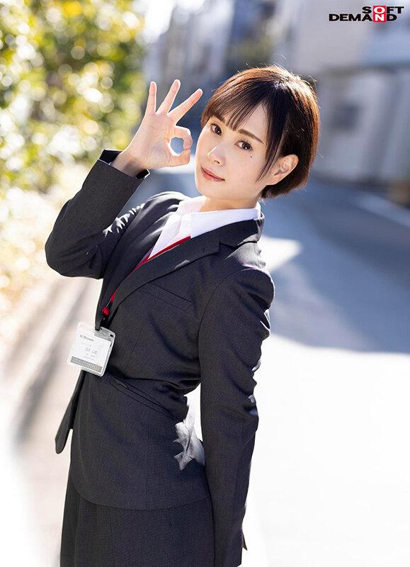 SOD入社2年目（当時）浅井心晴 日頃の感謝を込めて、カメラ片手にユーザー様のお宅へ中出しOK訪問！ ～中出し解禁前にお客様に中出しをOKしてしまっていた、浅井心晴初中出しとなるお蔵入り映像～ サンプル画像 3