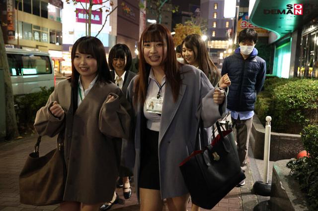 SOD女子社員 第40回 陽キャ女子社員にひたすら抜かれたいユーザー様達と、ラブホでお泊り王様ゲーム！ 20時～6時 夜通しずーっと‘王様の命令はぜったーい！！’ サンプル画像 3
