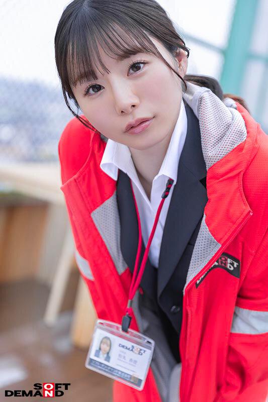 営業部中途2年目松丸香澄（27） AV承諾出演（デビュー）！！業務を抜け出しイキまくり 会社で公開SEX サンプル画像 2