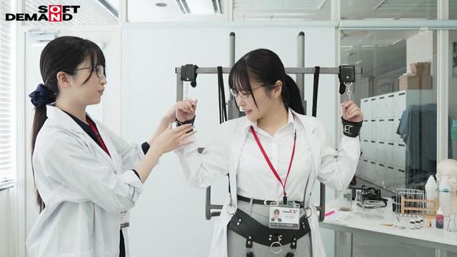 固定電マ連続お漏らし実験「膣がバグるほど刺激し続けたら？」をSOD女子社員6名が真面目に検証してみた結果オマ○コ決壊！もう限界でイキたくないはずなのにカラダが気持ち良くなろうと勝手に動いてヒクつきワギナ過剰快楽懇願 SOD性科学ラボREPORT19 サンプル画像 3