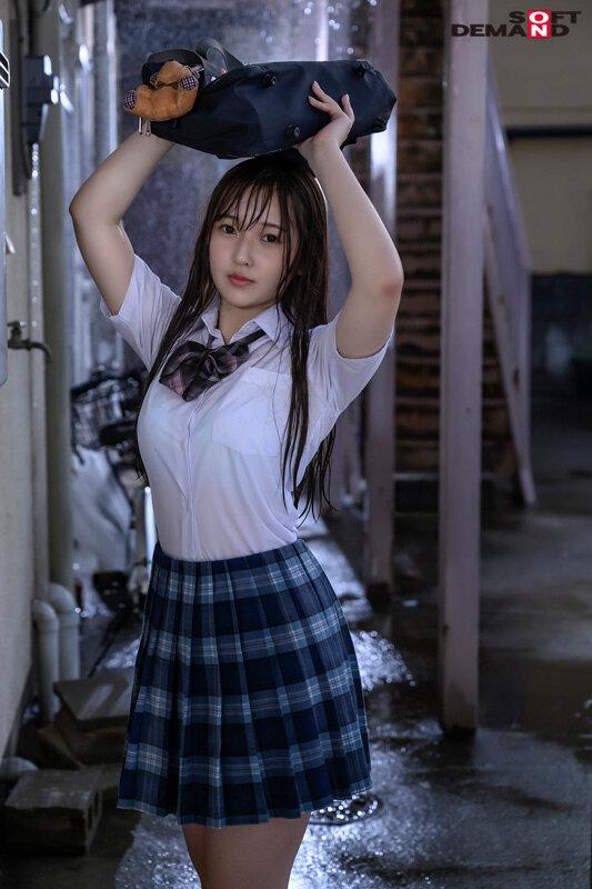 肉体労働者のお父さんは 雨が降るとお仕事が休みになるから 娘の私とアパートでずっと性行為しています。 葵みれい サンプル画像 2