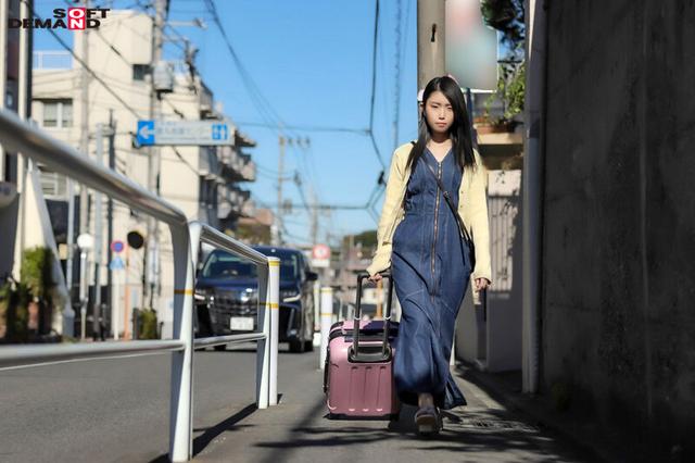 地元のヤンキーと結婚した私を取り戻すためパパは娘の私に膣内射精する動画を撮って毎日旦那に送り続けています。 綾瀬もか サンプル画像 5