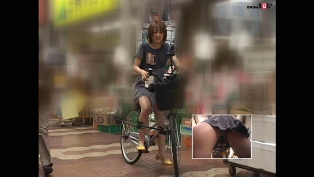 【AIリマスター】これが限界ギリギリ露出街中潮吹き アクメ自転車がイクッ！！ アクメ第2形態 サンプル画像 5
