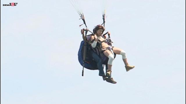 【AIリマスター】世界初！！空中潮吹きアクメ 彩佳リリス サンプル画像 10