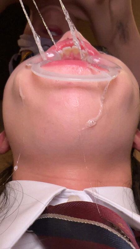 私は毒親です。娘の精飲動画をネットにアップして、その収益で生活しているからです。撮影:かのんパパ サンプル画像 5