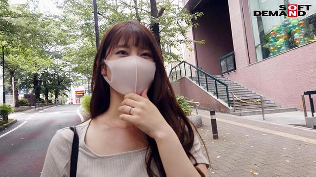 ついに現れた超大物─レーベル史上No.1の圧倒的美しさ 葉月涼子 32歳 第2章 旦那の帰宅まで5時間 SEX後に間髪入れずまたSEX 男4人が数珠つなぎで絶えず挿入しっぱなし！ サンプル画像 3