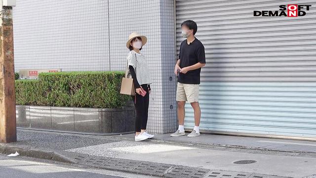 3人のわんぱく男児を育てる家族想いなお母さんキャディ 市川ななみ 36歳 第2章 家事とパートの合間にショートタイム不倫密会 息子の少年野球の練習前にまで禁断の生中出し サンプル画像 10