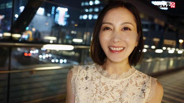 子育てがひと段落した今、自分の幸せを見つけに来ました。古東まりこ 43歳 第2章 日常ではほとんど関わる事のないひと回り以上年下の若い男と母性溢れる濃密性交 サンプル画像 17