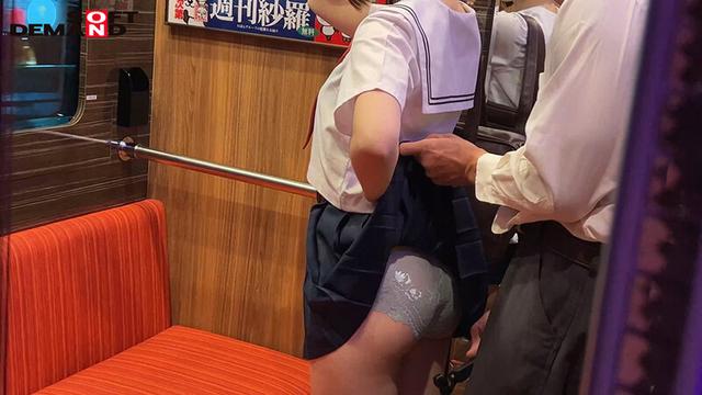 触れるだけで可愛く喘ぐ敏感ドMなFカップ18歳 埼玉在住 看護学校1年生 犯●れ願望 松岡咲希さん（仮名） 実習の合間にこっそりAVデビュー サンプル画像 10