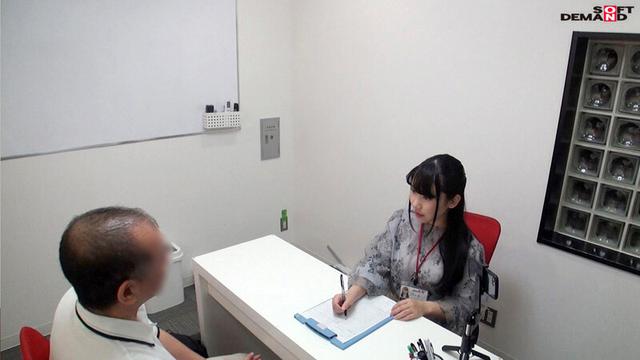 SOD女子社員 初めてのチン嗅ぎ素人男優面接 vol.1 サンプル画像 3