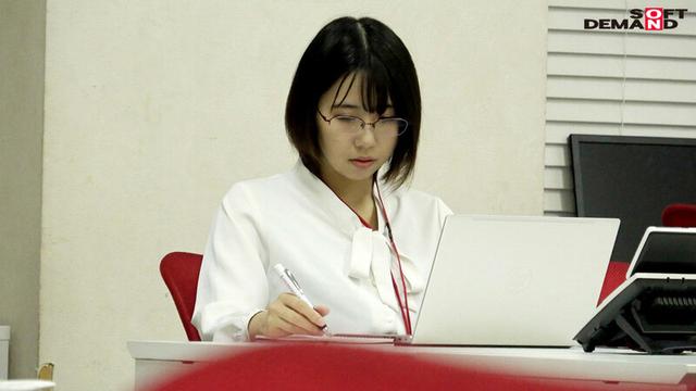 SOD女子社員【仕事風景同時視聴型】業務時間内オナニー報告 サンプル画像 12