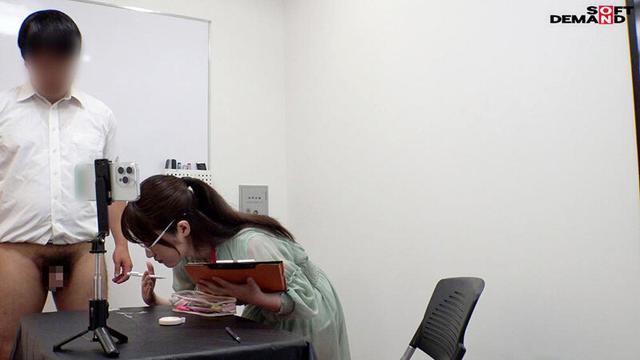 SOD女子社員 初めてのチン嗅ぎ素人男優面接 vol.2 サンプル画像 12