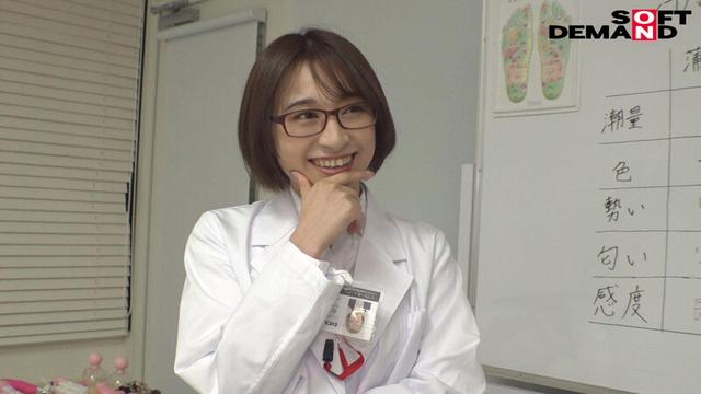 むっつりドエロイ理系女子マッドサイエロティストが登場！SOD女子社員 ハダカになるより恥ずかしい脱ぎキャンBOX野球拳 性科学ラボ研究員中途2年目 牧田翼 サンプル画像 2