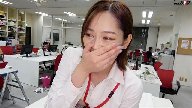 強い エロい カッコよ可愛い SODファイターがついに登板！SOD女子社員 ハダカになるより恥ずかしい脱ぎキャンBOX野球拳 営業部新卒3年目 小清水真紀25歳 サンプル画像 13