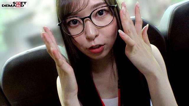 5名のユーザー様に囲まれながら女の子の日 野球拳 SOD女子社員 ハダカになるより恥ずかしい脱ぎキャンBOX野球拳 プロモーション部 新卒1年目 近江可燐 サンプル画像 3