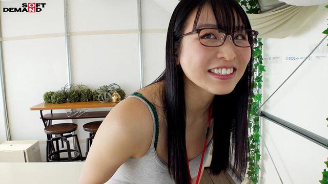 新婚旅行から帰ってきた新妻と、潮吹き3P SEX。SOD女子社員 ハダカになるより恥ずかしい脱ぎキャンBOX野球拳 メディア事業部 中途1年目 遠藤未晴 サンプル画像 10