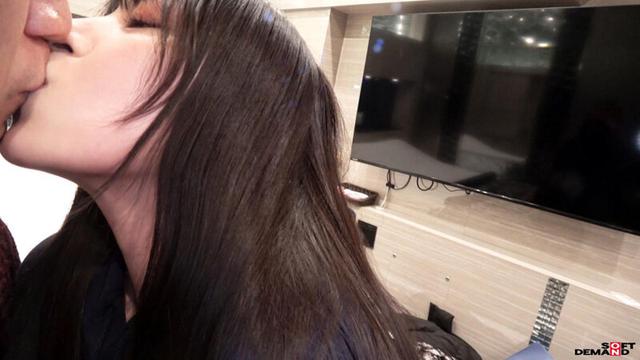 制作部 2年目AD 吉岡美琴の終業後プライベートSEX！飲み会後のハメ撮り映像を緊急公開！ サンプル画像 3
