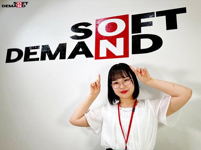うどん好きプロモーション部 新卒1年目 米本亜希 つぶらなおっぱいコピー ハダカになるより恥ずかしい！脱ぎキャンBOX野球拳 サンプル画像 3