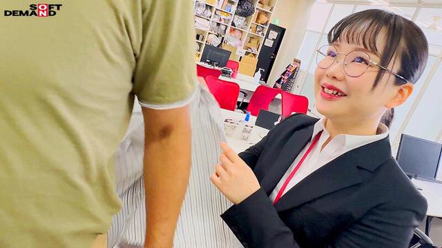 うどん好きプロモーション部 新卒1年目 米本亜希 つぶらなおっぱいコピー ハダカになるより恥ずかしい！脱ぎキャンBOX野球拳 サンプル画像 4