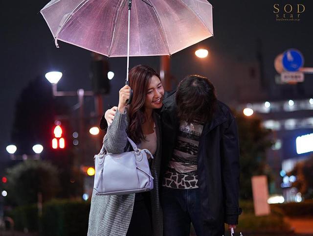 たった1度の不倫がバレて…嫉妬で暴走する夫に気が狂いそうになるほど焦らされ、マン汁でびっちょびちょのマ○コを何度もイカされ続けた話 古川いおり サンプル画像 5
