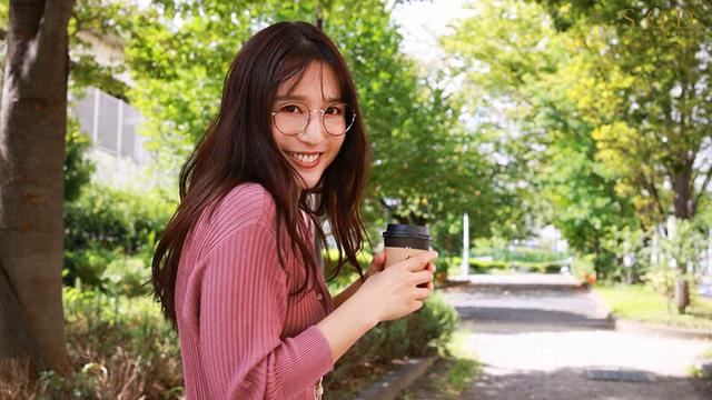 円熟したエロテクとむき出しの本能で精子貪り尽くす。今一番、スケベで卑猥な女。 古川いおり サンプル画像 3