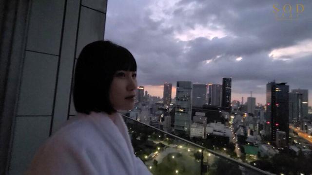 人生初ナマ中出し「生のSEXがこんなに気持ち良かったなんて！」ホテルで朝日が昇ってもずっとマ○コに精子入れっぱなし… 川村ゆい サンプル画像 14