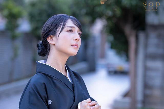 最愛の夫を亡くした美しい幸薄未亡人は男たちを狂わし精子を搾り取る支配系サイコM 古川いおり サンプル画像 20