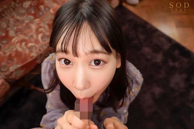 「精子10発ごっくんしたいです！」 可愛い顔してドエロいフェラ。初めてのごくごく生精飲。 鈴音りん サンプル画像 2