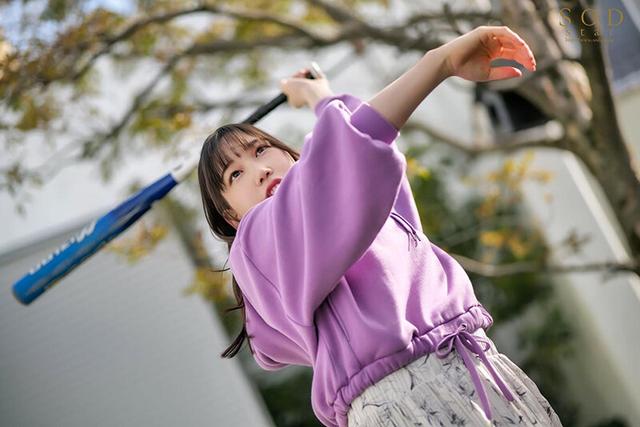 明るく健康的なスポーツ女子×屈強な強欲男 激ピストンでイッてる最中に絶頂中出し 鈴音りん サンプル画像 3