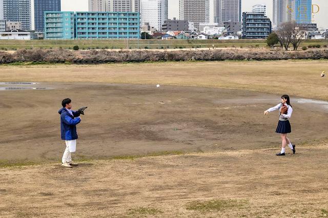 「私たち、親子だよね？お願い…普通のお義父さんに戻って！」 変態義父に四六時中狙われて… 体液まみれで犯●れる町中華屋の看板娘 鈴音りん サンプル画像 2
