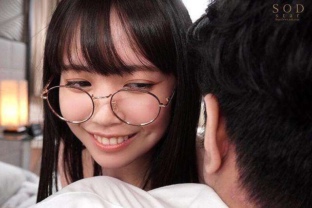 同僚の陰キャ新卒OLと付き合わされたら…まさかの超変態ビッチで追撃鬼ピス騎乗位がヤバ過ぎだった！！ 工藤ゆら サンプル画像 8