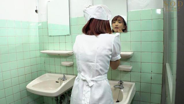 院内に夜な夜な響く喘ぎ声の実態は！？ 話題の美人看護師を極秘取材 笑顔の杭打ち騎乗位と涎たっぷりフェラで入院患者をヌキまくる隠れ痴女ナース 星乃莉子 サンプル画像 13