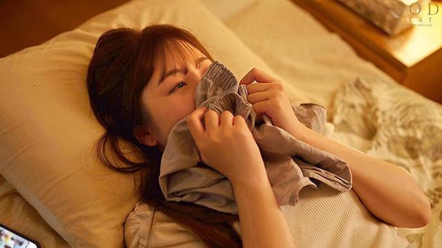 10年ぶり姉弟風呂。勃起を抑えきれなかった童貞弟と姉は毎日SEXしている。青空ひかり サンプル画像 2