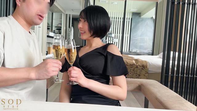 3年越しの愛人と、ひと月ぶりの再会 生セックスをねだられ中出しを求められ、欲望の限りをつくすワイ。 夏目響 サンプル画像 3