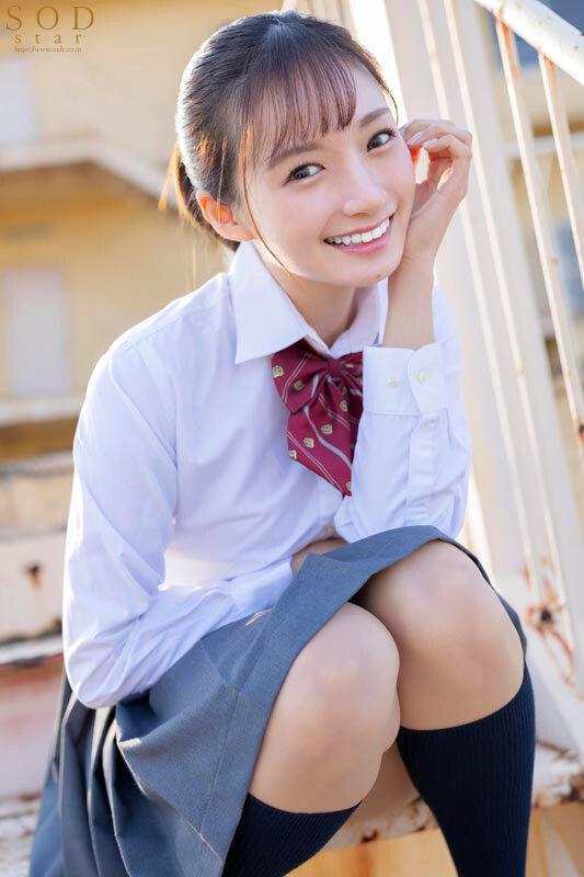 「ひさしぶりに学校いってみいひん？」かつての同級生と10年ぶりに再会。当時ヤリまくっていた思い出の校舎…は跡形もなく…廃墟になった母校の冷たいコンクリートに彼女を押しあて何度も何度も腰を打ちつけた 渚恋生 サンプル画像 19