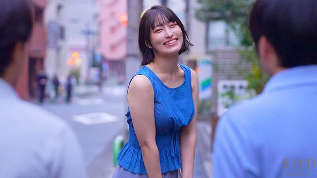 僕ら兄弟のことをこども扱いする無防備な長身長女が2年ぶりに帰省した日、長年のムラムラが爆発して川の字挟みエッチで取り合った。 綾瀬天 サンプル画像 3