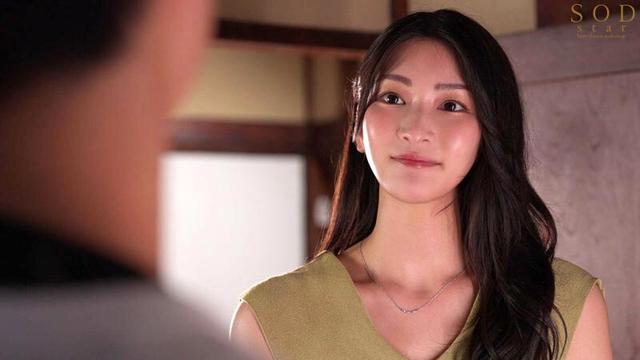 旦那を野球選手に育ててくれた地元のオヤジたちに恩があるからってなぜ毎年毎年妻の私がコンパニオンみたいに下品な接待をしなくちゃいけないの… 本庄鈴 サンプル画像 5