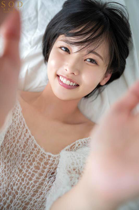 人生初のごっくん解禁 SMILEザーメン飲み合計20発＆10Pノンストップ連続SEX 柴崎はる サンプル画像 2