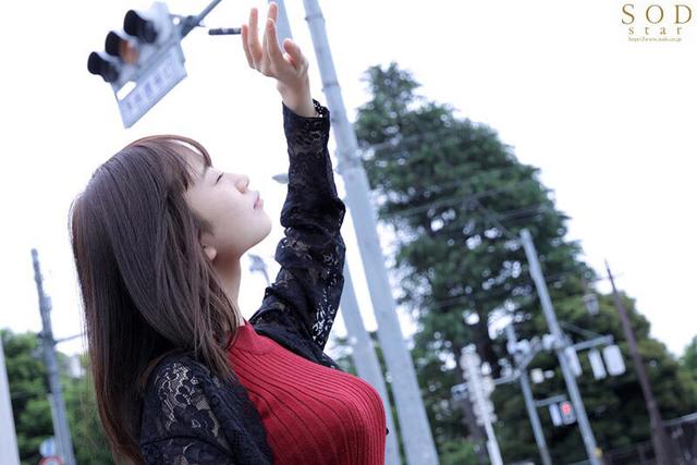 ある日 隠れ巨乳の家出少女がアパートに住みついた 娘のように思っていたがSEXをねだられ 脱いだら最高のカラダで人生で最高に気持ちよくて ヤリまくった日々 天宮花南 サンプル画像 14