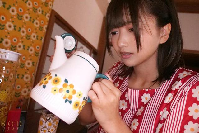 ある朝目覚めたら世の中が昭和になっていた！？ 不動産OLが沼ってしまった現代では考えられないコンプラ無視のセクハラに枕接待！ 星乃莉子 サンプル画像 4