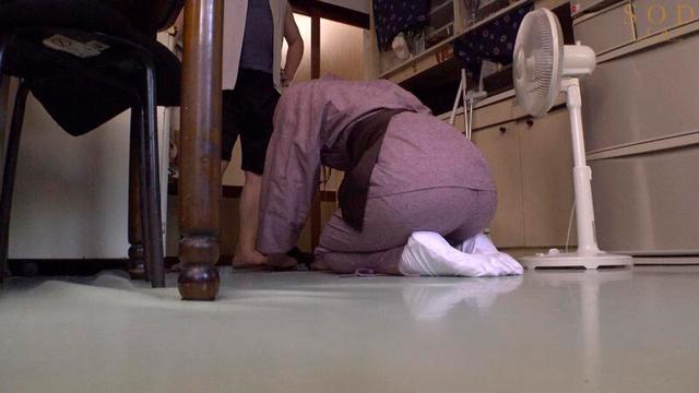 完全監視リゾートバイト民宿 アルバイト先は管理人が隠しカメラを仕掛けまくった宿だった 狙われた気弱・長身女子大生 綾瀬天 サンプル画像 7