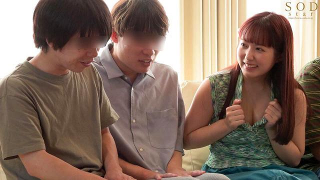 芸能人、初めての筆おろし。エロくて優しい世話焼きグラドルが、オクテ童貞くんたちをひとつ屋根の下で密着エッチにリードしまくる共同生活ドキュメント。 矢埜愛茉 サンプル画像 2