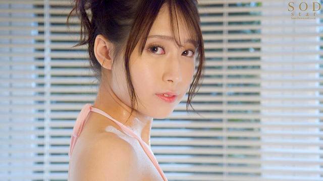 18歳 初体験3本番 工場帰りの平日アフター5にドキドキお迎えドライブ 天音かんな サンプル画像 4