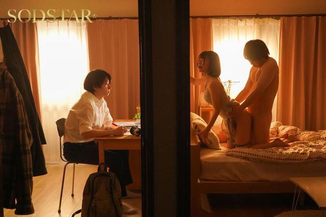 もう何年も会話してない化粧っ気ない姉がチャラ男に無理やりヤラれているのを見て、なぜか寝盗られた気持ちになりトラウマ勃起が止まらなくなった 宮島めい サンプル画像 7